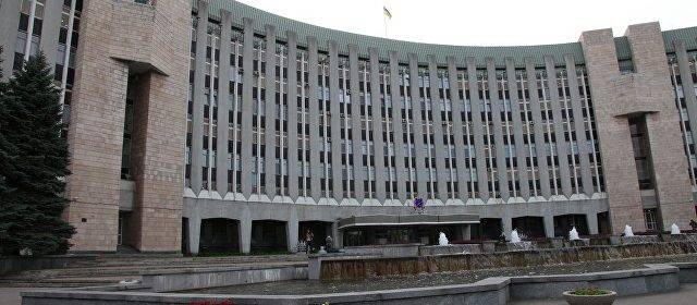 Мерія Дніпра вимагає від Кабміну не ухвалювати постанову, яка може коштувати місту 218,3 мільйона гривень