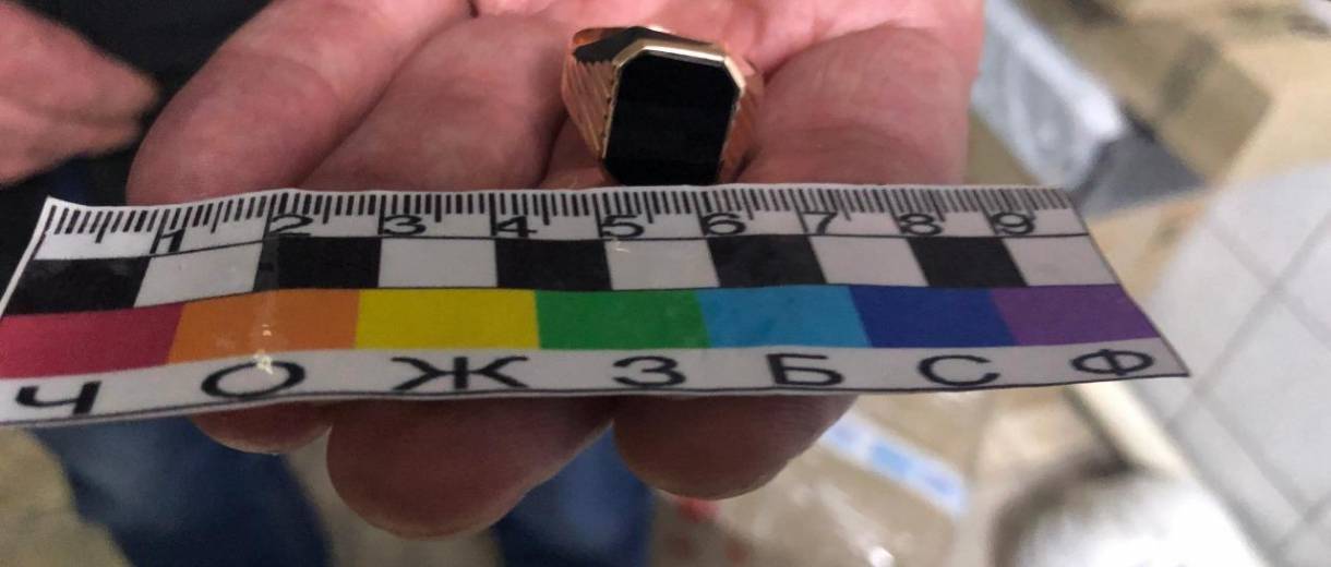 У поштовому відділенні Дніпра золоту каблучку намагалися підмінити металевою (ФОТО)