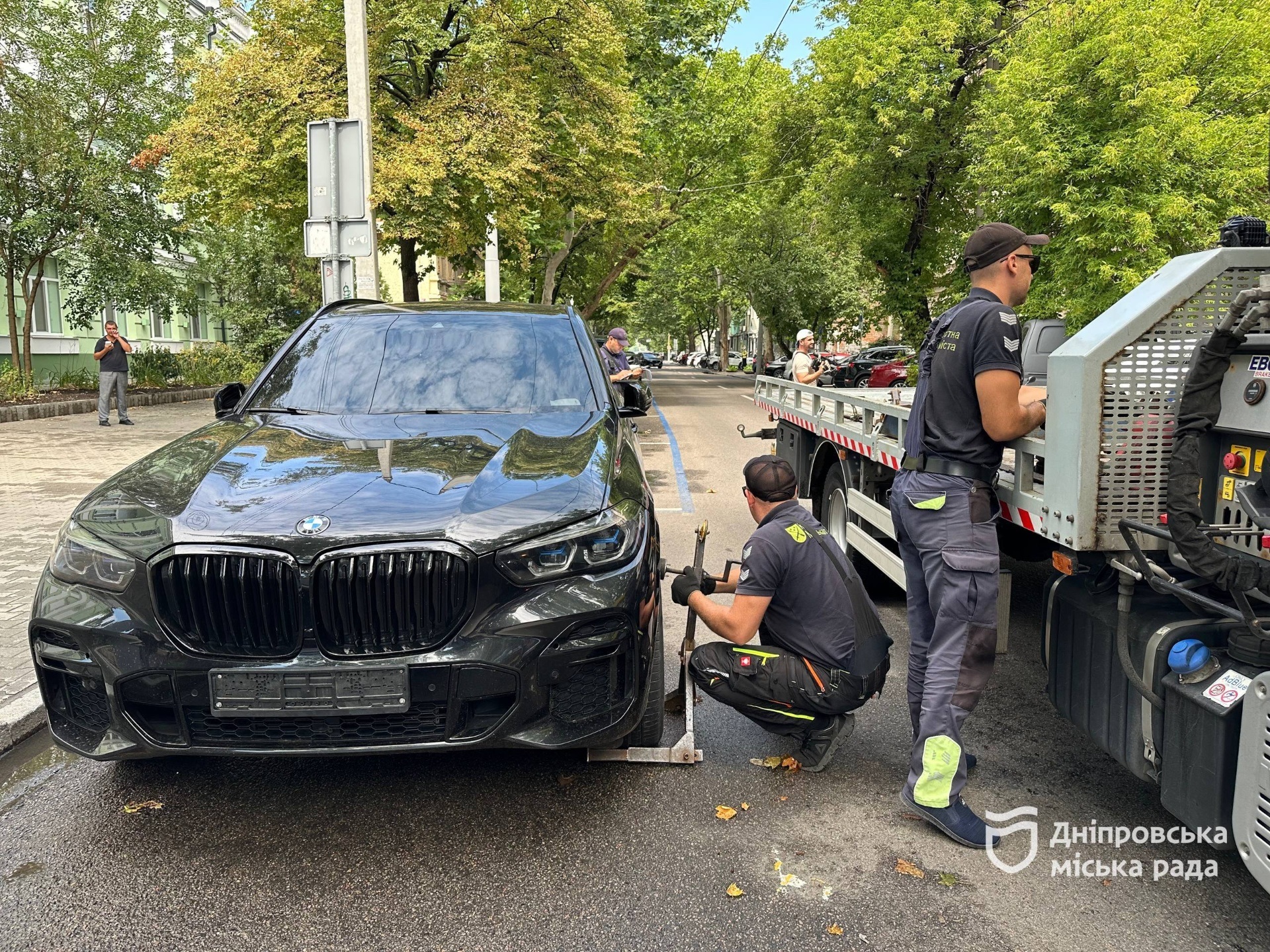 У Дніпрі стартували рейди з виявлення машин-порушників