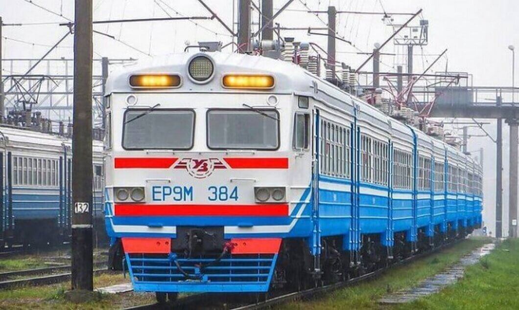 Зміни в русі електричок Дніпра: деталі