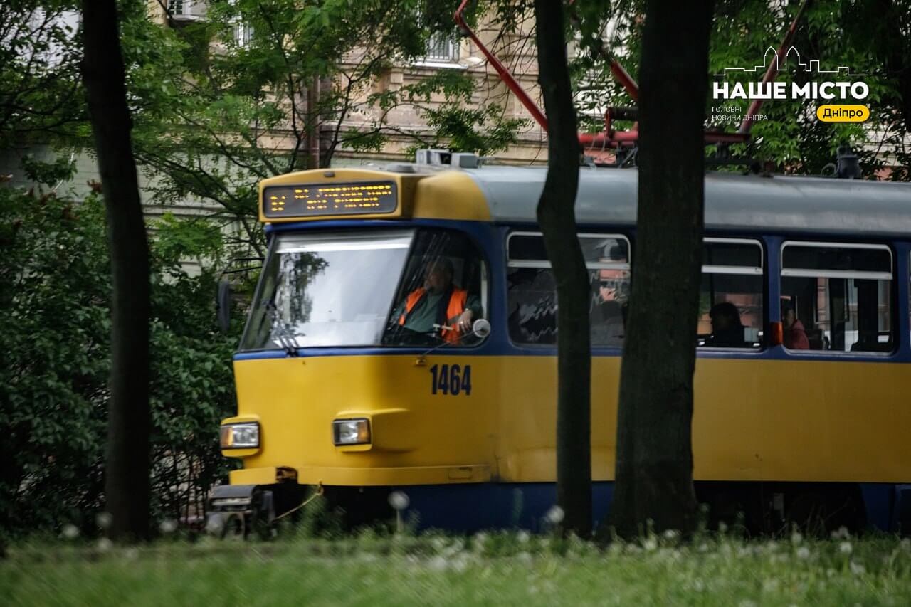 Зміни у русі громадського транспорту Дніпра 21 серпня