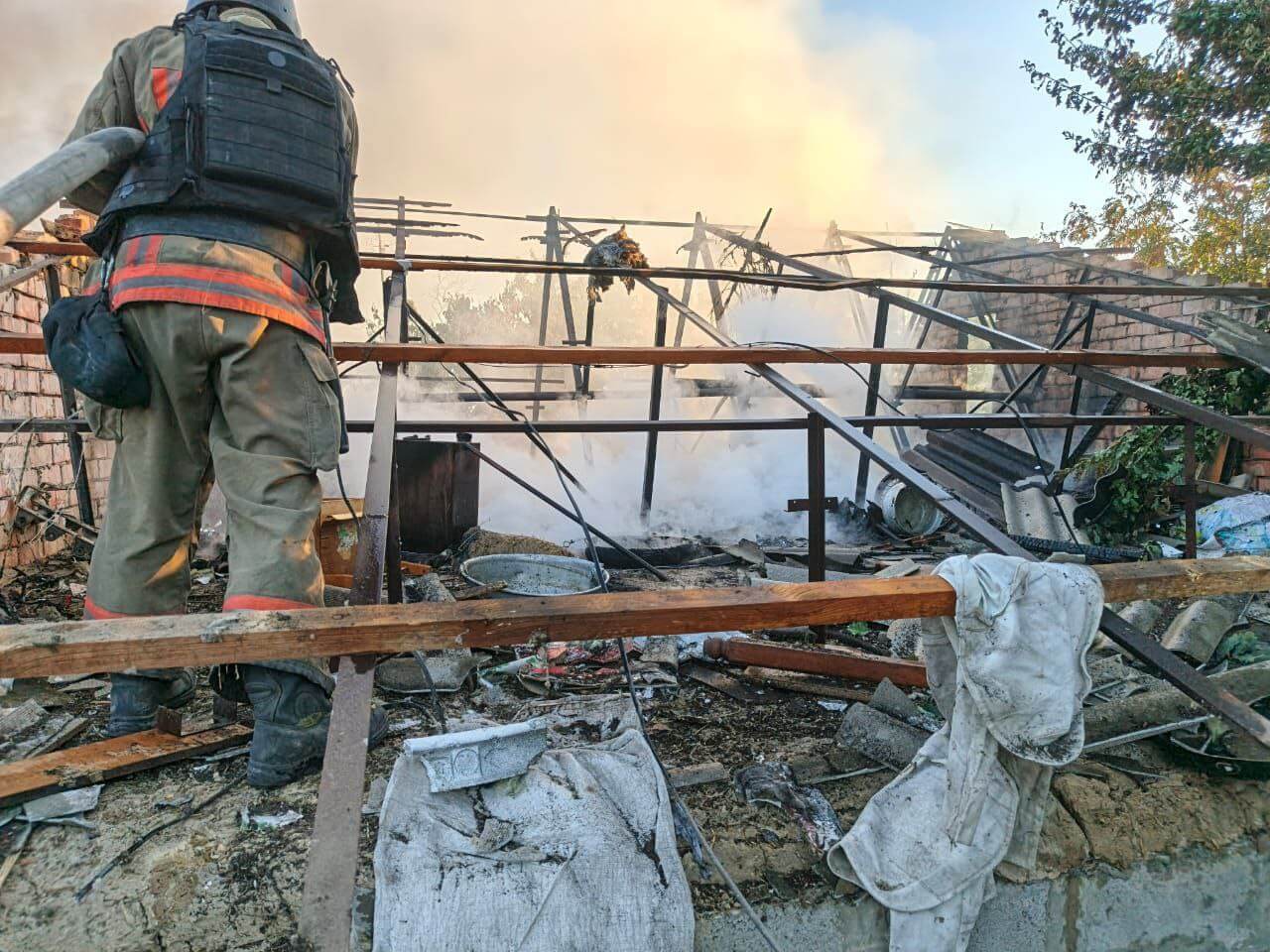Безпілотник атакував Павлоград: пожежа та пошкодження