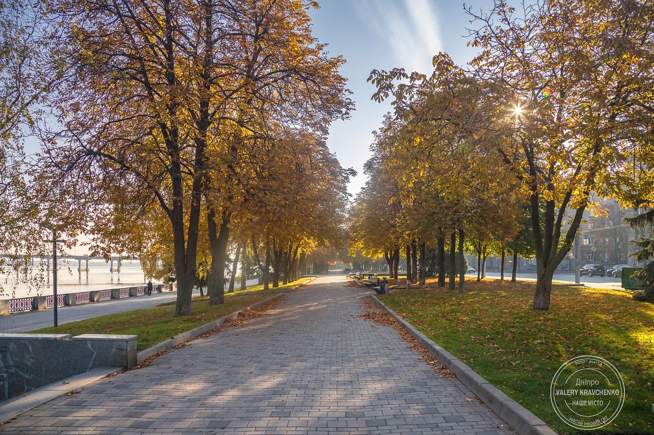 Листопад в Україні обіцяє бути теплим: прогноз погоди