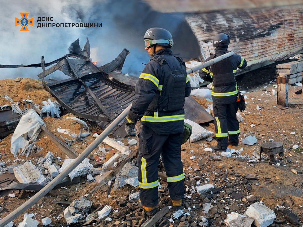 Наслідки нічної атаки на Дніпро: знищено ворожі дрони