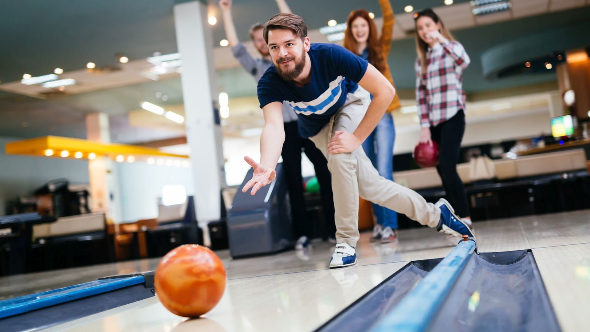 Кращі місця для гри в боулінг у Дніпрі