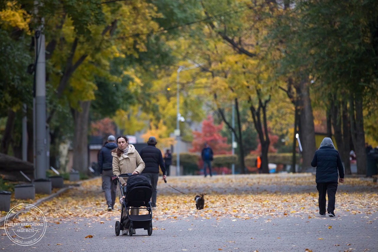 Три повітряні тривоги у нічному Дніпрі
