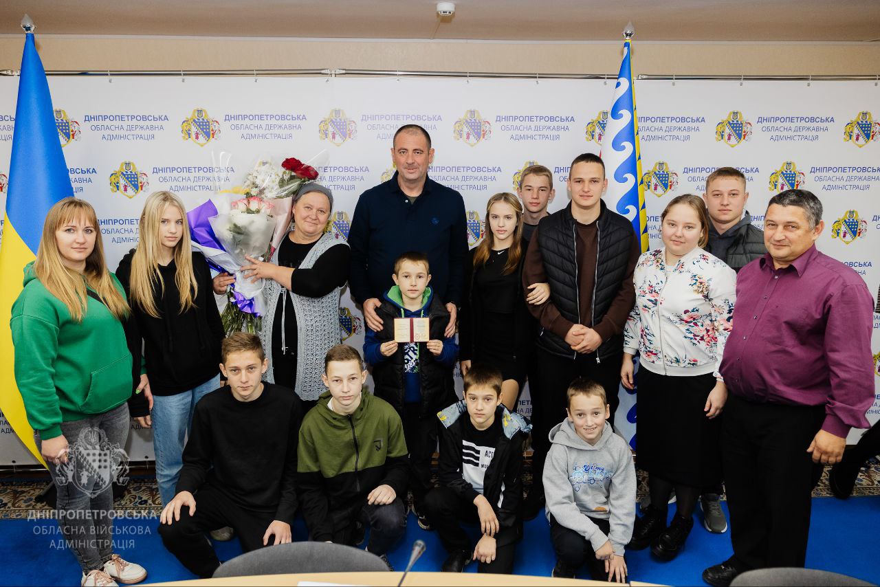 Звання «Мати-героїня» отримали 22 жінки на Дніпропетровщині