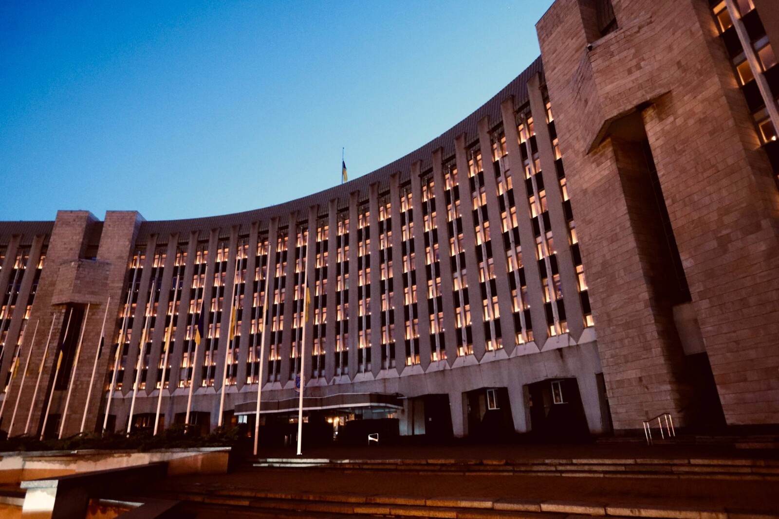 Борис Філатов вшанував пам'ять жертв голодоморів у Дніпрі