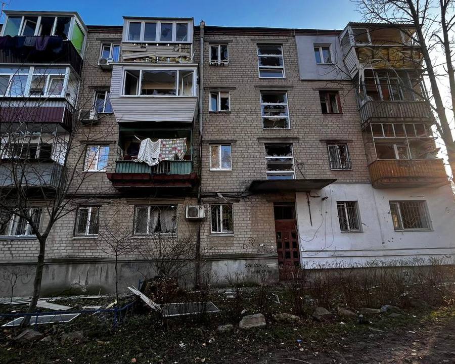 Чотири будинки пошкоджено в Дніпрі через ворожу атаку