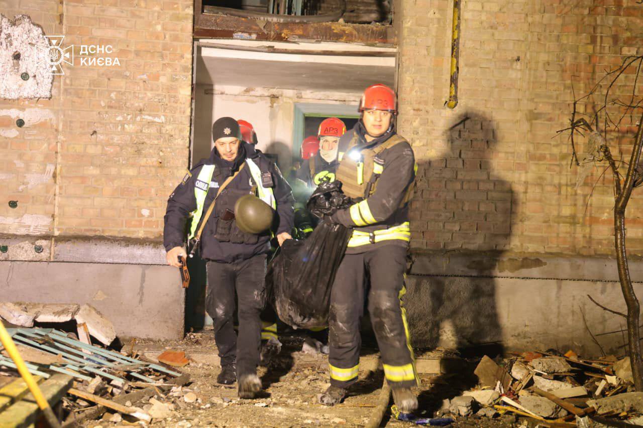 Трагічна ніч у Києві: жертви ракетного удару