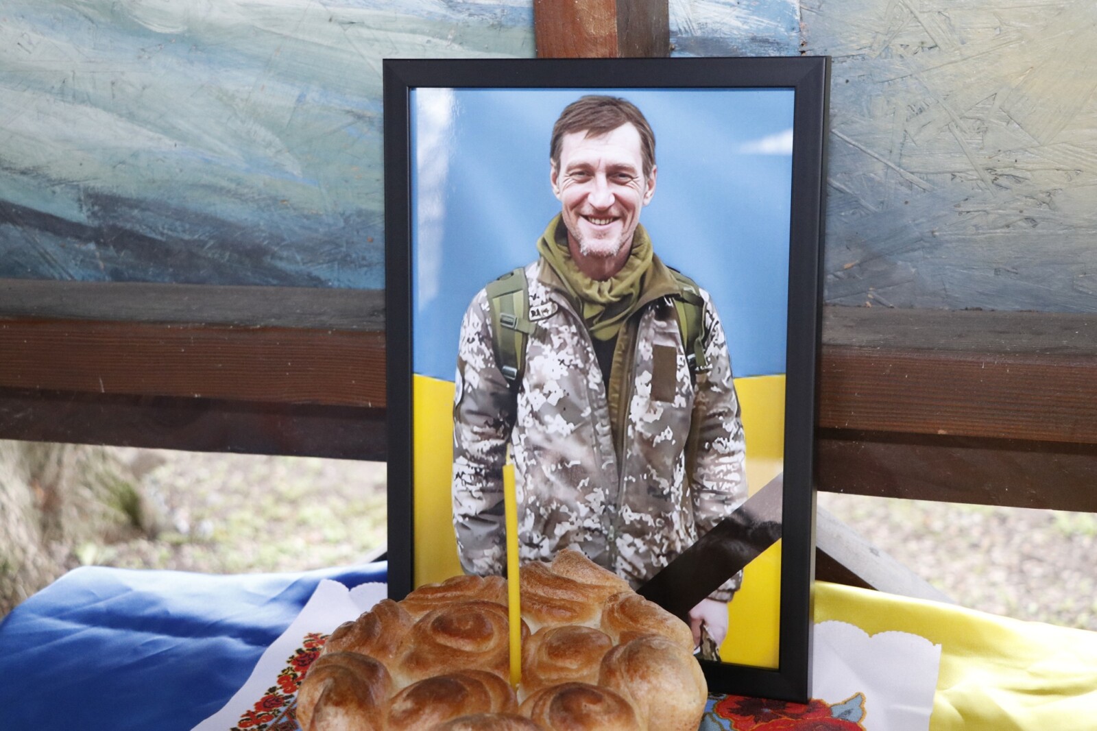 Нікополь прощається з героєм: остання шана Сергію Оськіну