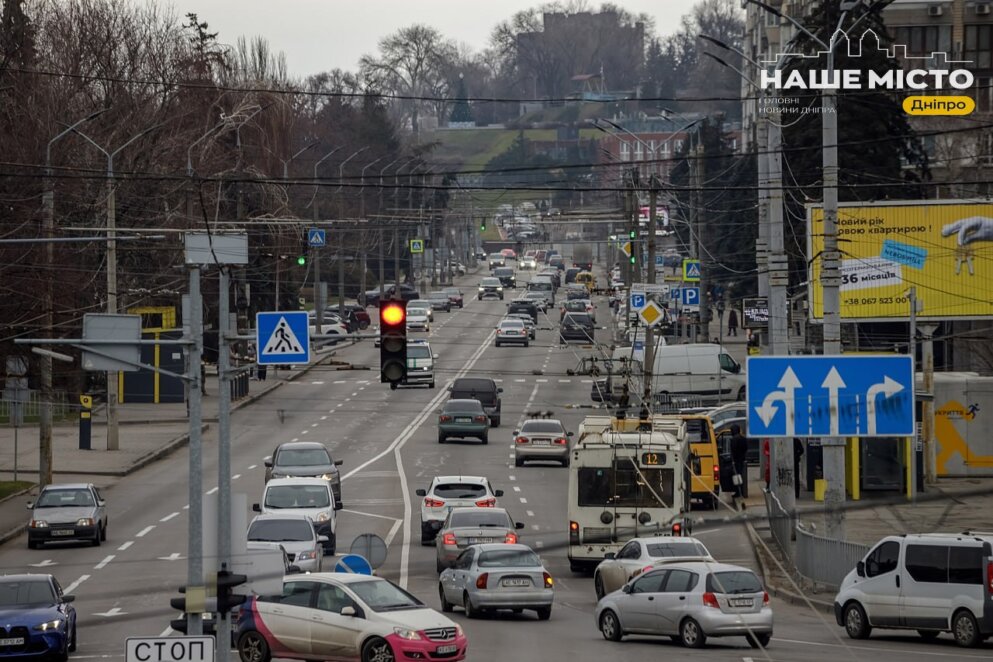 Зміни у русі громадського транспорту у Дніпрі 18 грудня