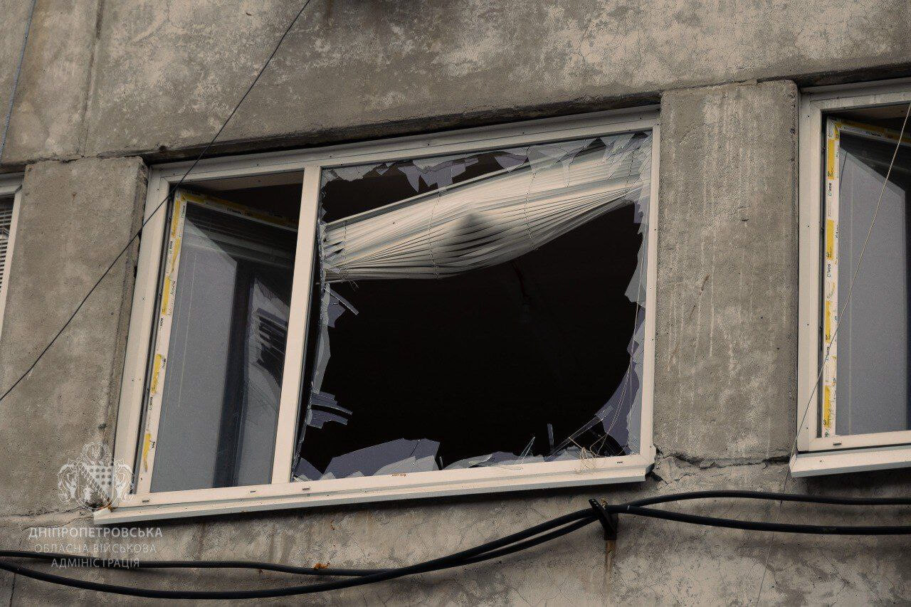 Кількість травмованих у Дніпрі після ракетного удару зросла до 43 осіб