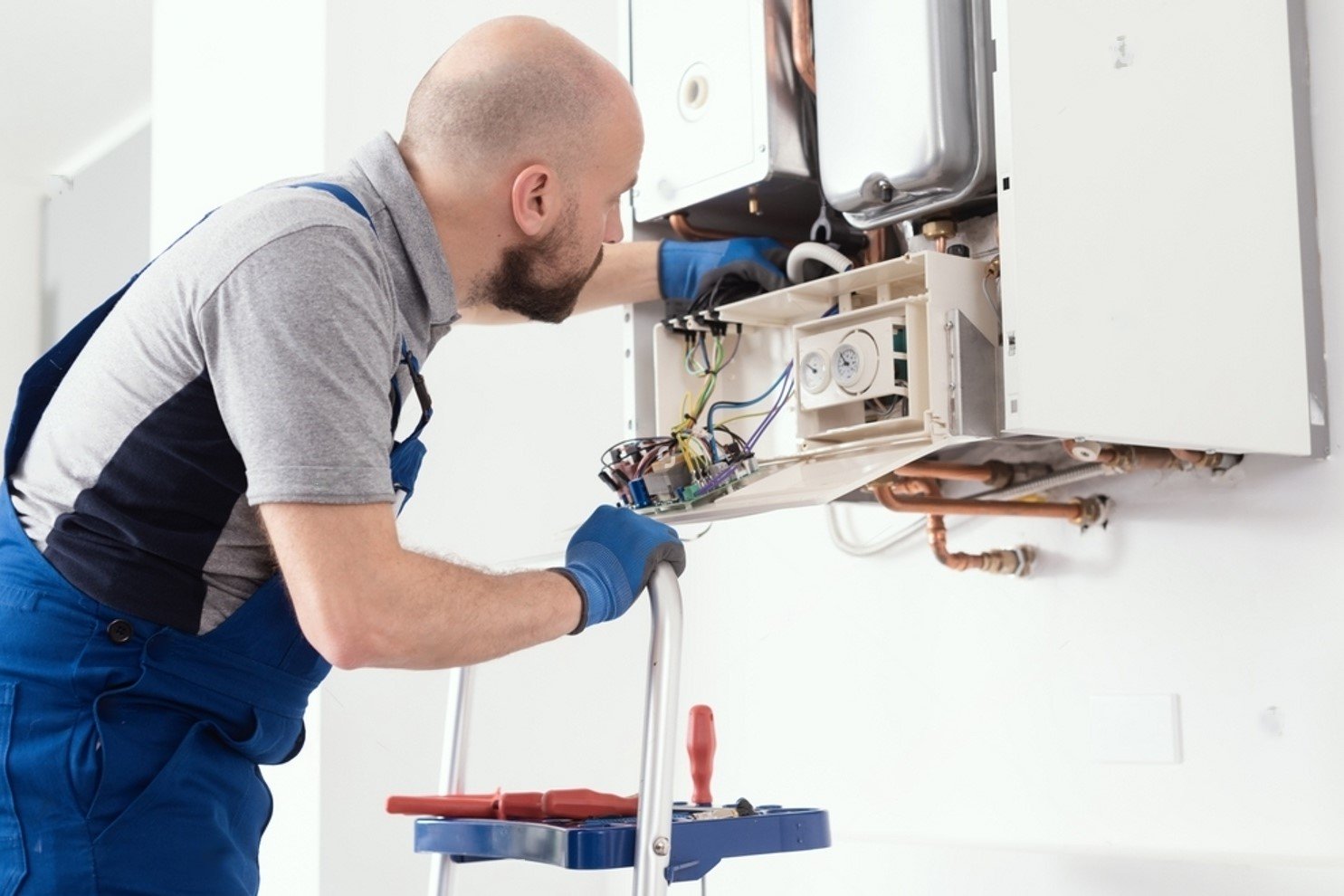 Як захистити газовий котел від перепадів напруги під час відключень