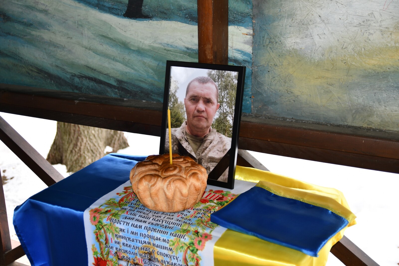 У Нікополі попрощались з героєм, загиблим від дрону-камікадзе