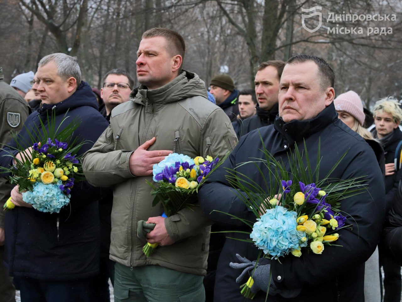 Вшанування пам'яті захисників України у Дніпрі в День Соборності