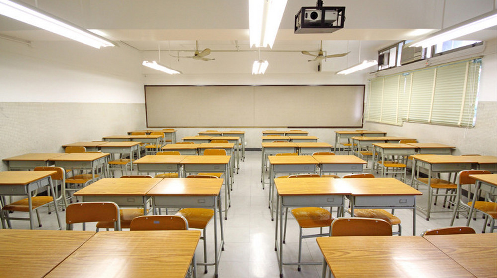 Інцидент із вибухом у ліцеї Дніпра: деталі події