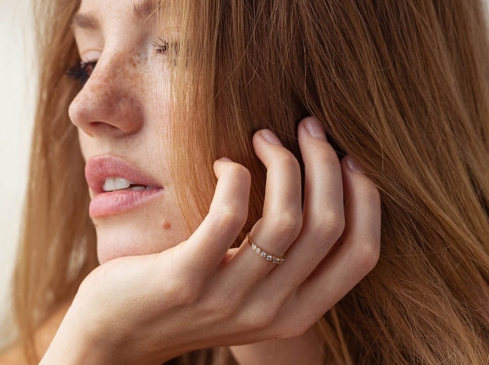 Діамантові персні: символ щоденної розкоші