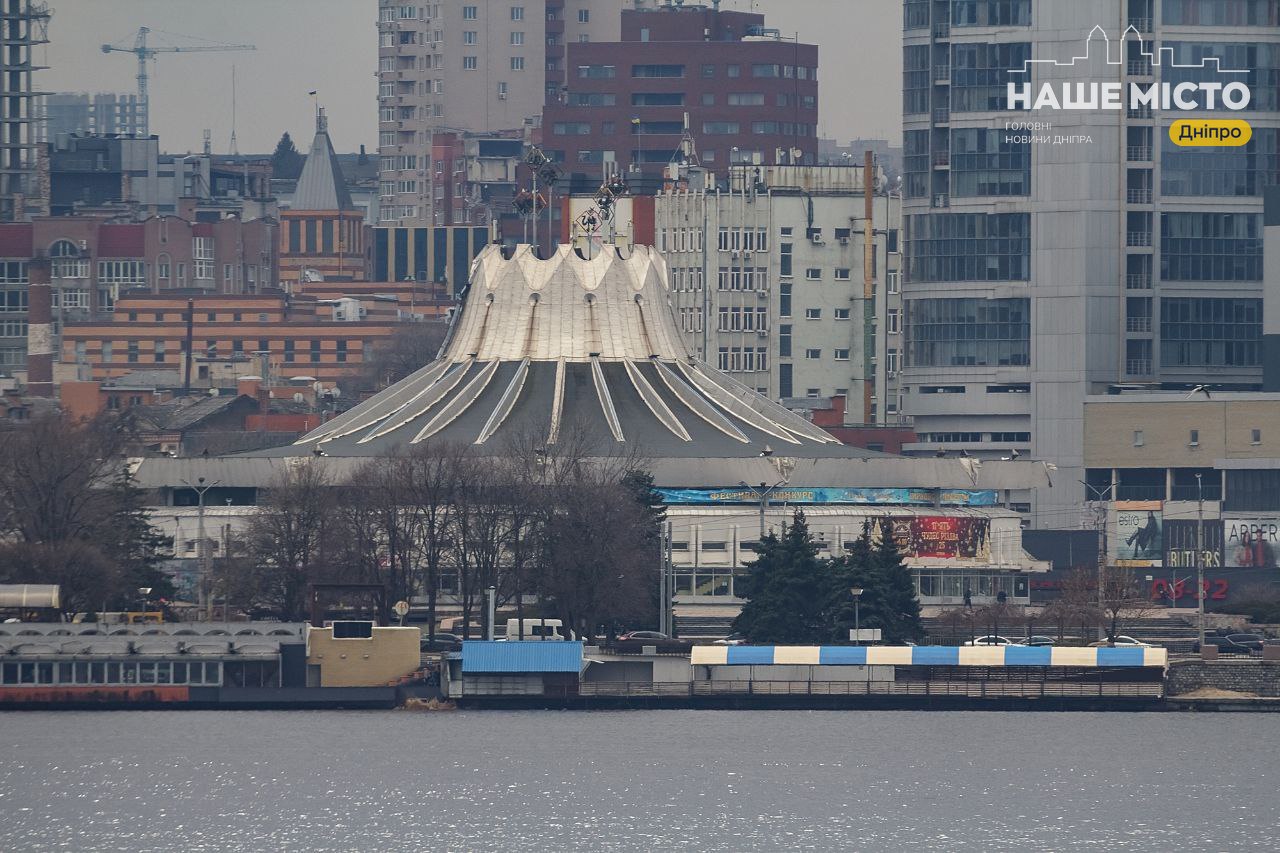 У Дніпрі тривала повітряна тривога майже 4 години вранці 29 березня