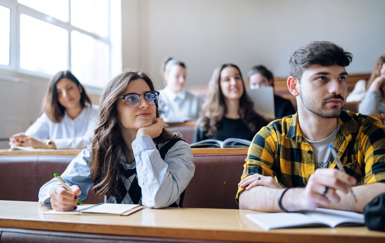 Мінімальна стипендія студентам з 2026 року зросте до 4000 грн