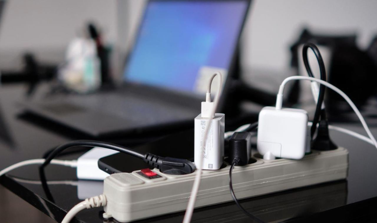 Як зменшити витрати: приховані «енергетичні вампіри» у вашому домі