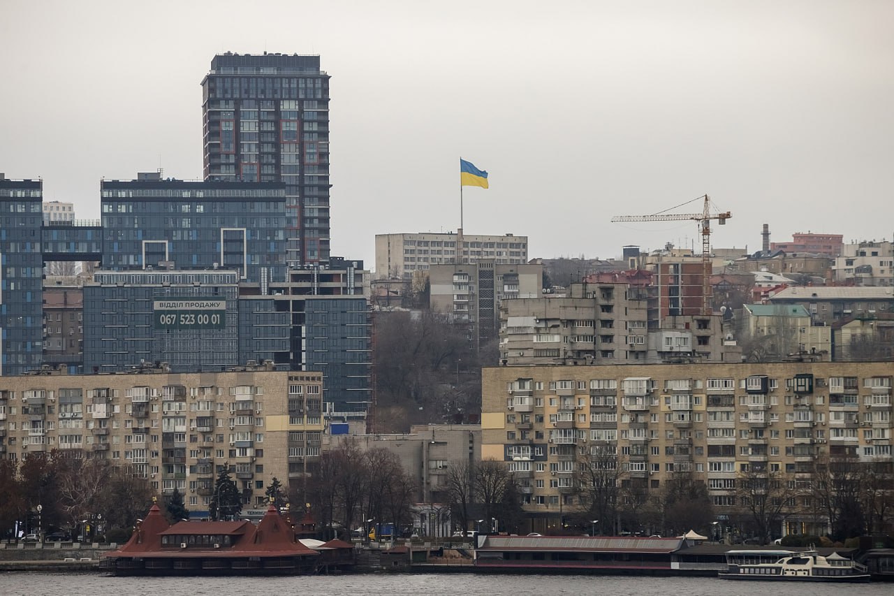 Три сигнали повітряної тривоги за ніч у Дніпрі