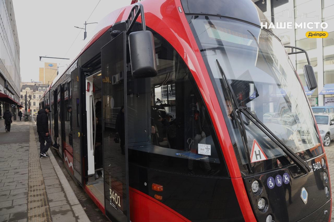 У Дніпрі зміни в роботі громадського транспорту через ремонти