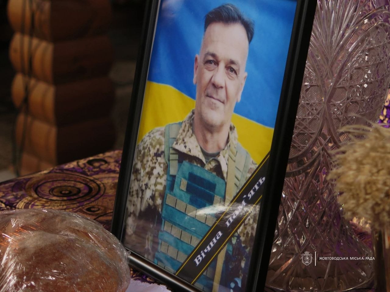 У Жовтих Водах попрощалися із загиблим героєм Віктором Темляковим