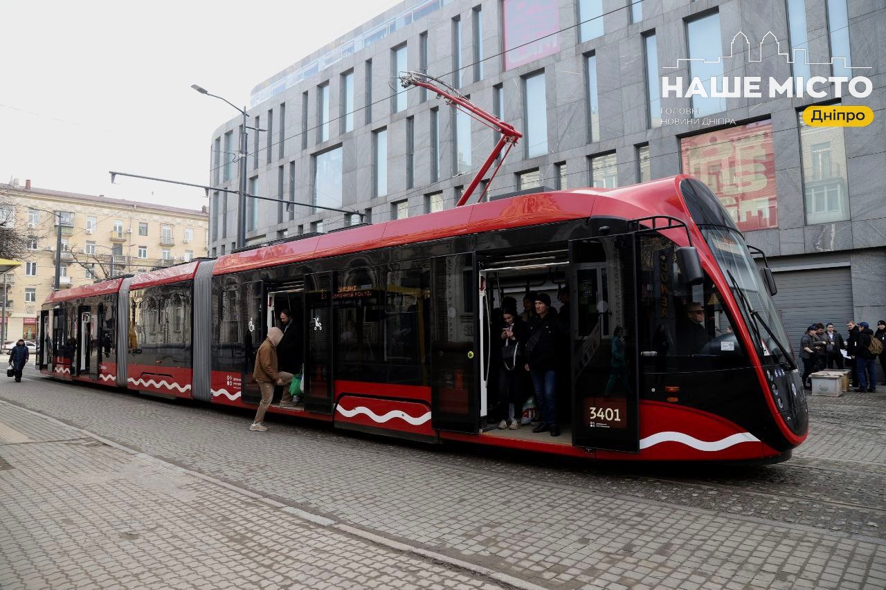 Зміни в роботі транспорту Дніпра через ремонт: деталі