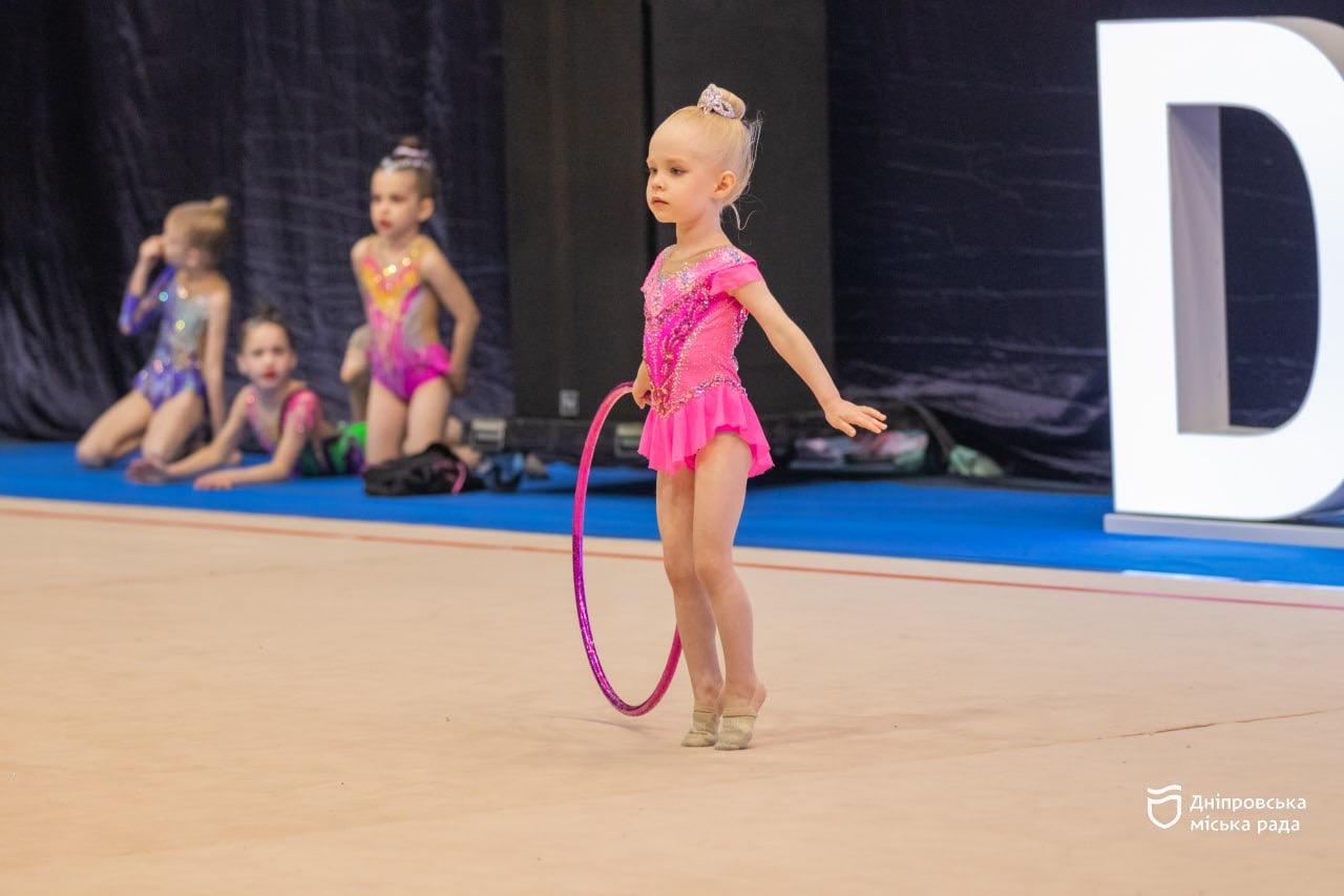 У Дніпрі триває турнір Dnipro Diamonds Open Cup із художньої гімнастики
