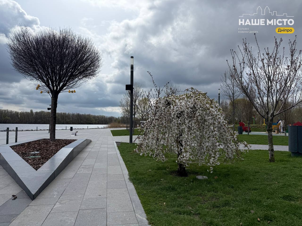 Ніч у Дніпрі 12 квітня минула без обстрілів