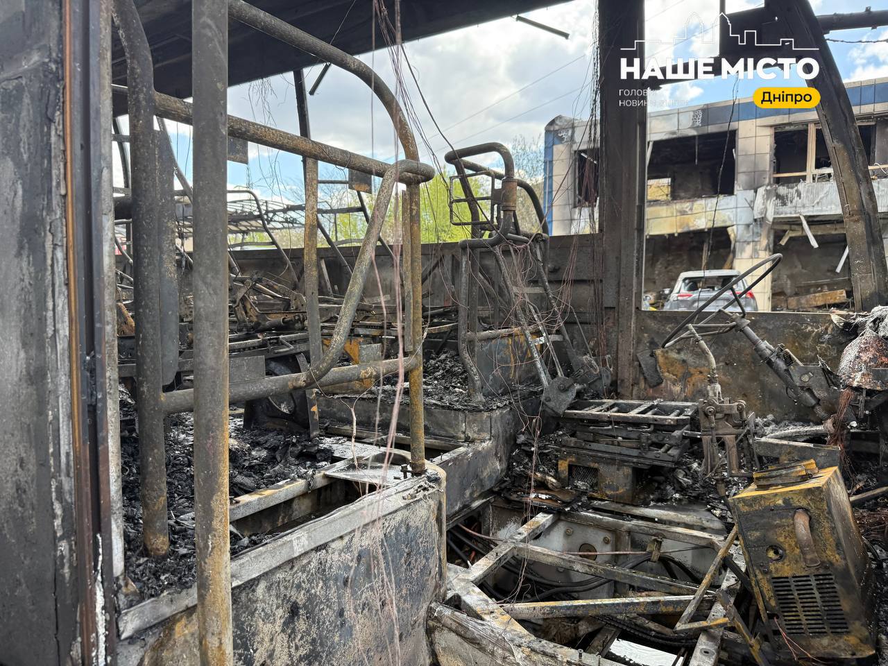 Після атаки у Дніпрі госпіталізували 10 постраждалих