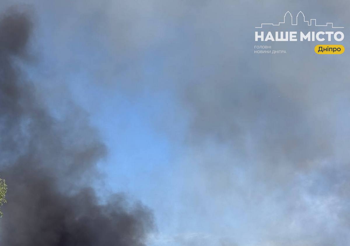 Ракетний удар по Дніпру: троє поранених, є важкохворі