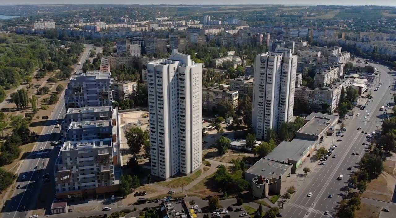 Висотки «Свічки» — архітектурна пам’ятка житлового масиву Перемога в Дніпрі