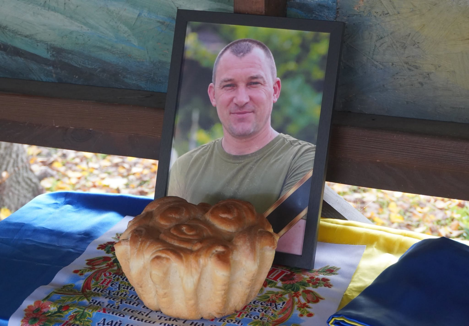 У Нікополі попрощалися з молодшим сержантом Романом Дібровою